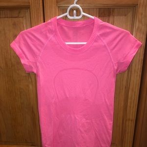 Lululemon shirt